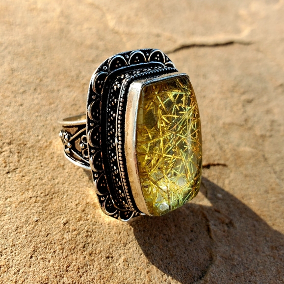 New Huge Gold Rutilated Quartz 925 Silver Ring. - Picture 4 of 12